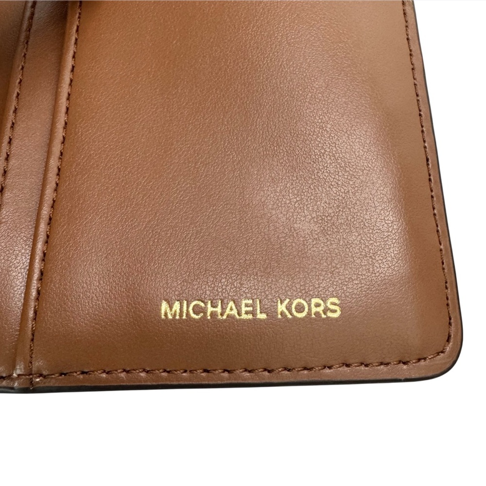 Michael Kors Jet Set Small Crossgrain Leather Smartphone Crossbody - Picture 16 of 16